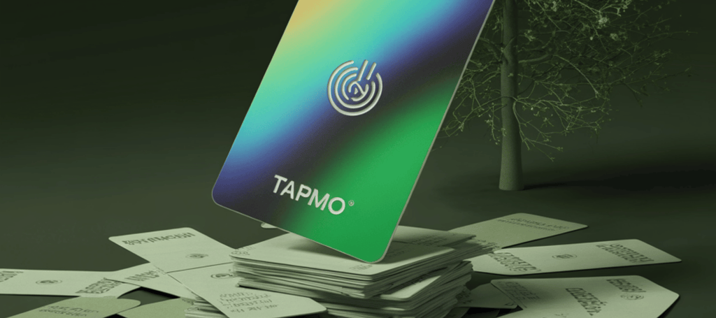 Traditional vs Digital Business Cards: Pros, Cons, and Best Practices